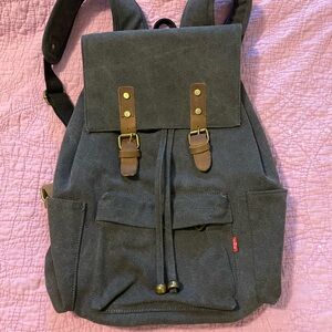 Augur Strauss Gray Canvas Backpack